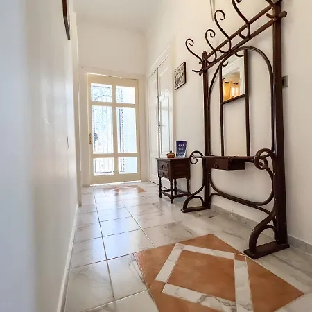 Apartment Old Town Center Monte Royal