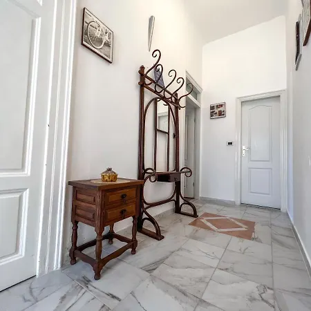 Apartment Old Town Center Monte Royal