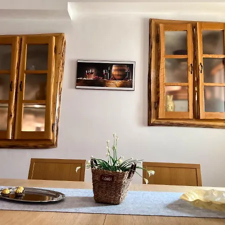 Apartment Old Town Center Monte Royal